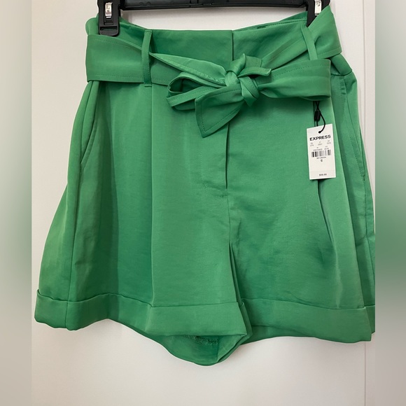 Express Pants - Express Shortie Size 10